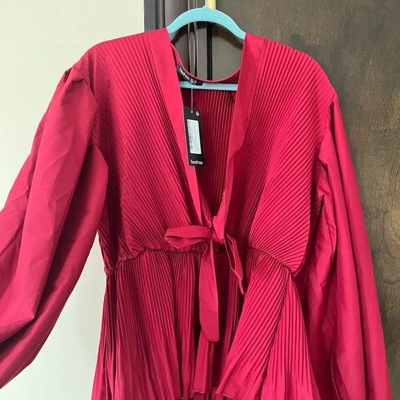 RED PEPLUM - Picture 2 of 2